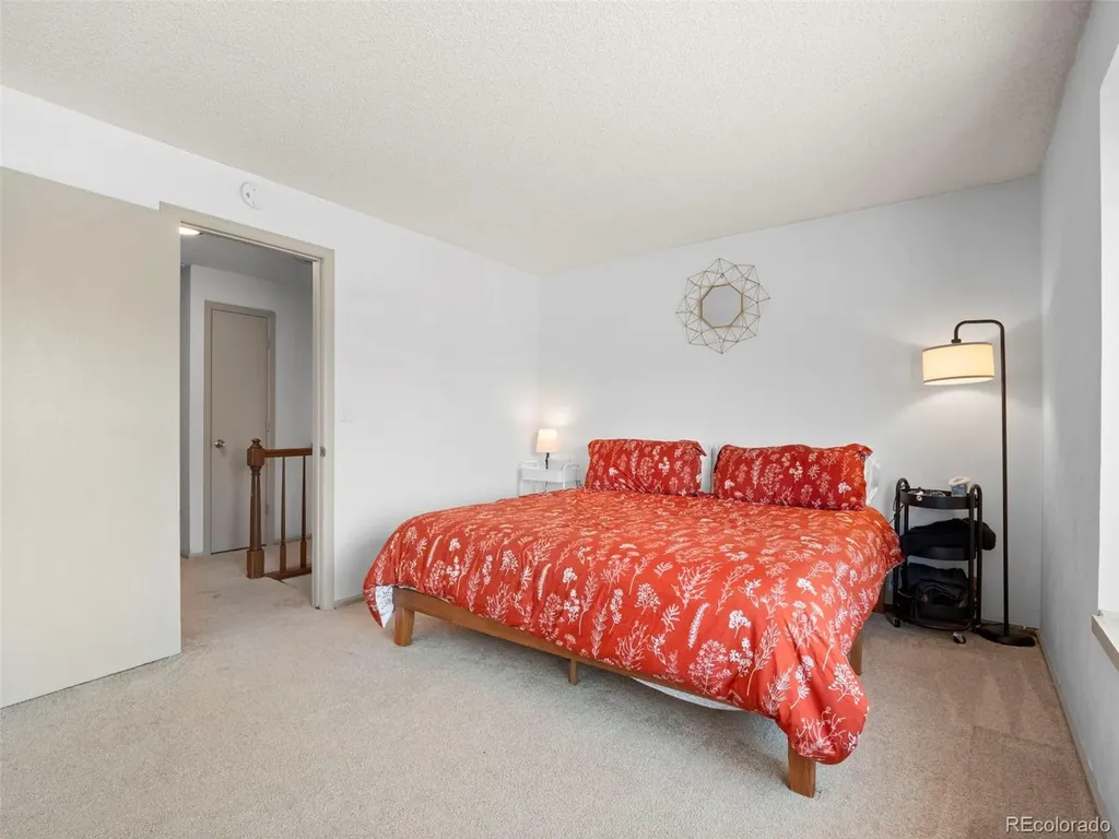 4594 Granby Way Denver CO 80239