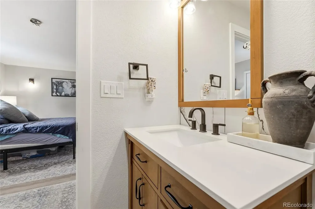 321 Ute Avenue Kiowa CO 80117