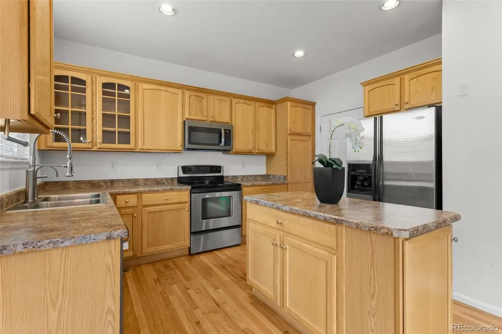 5460 Jaguar Way Littleton CO 80130