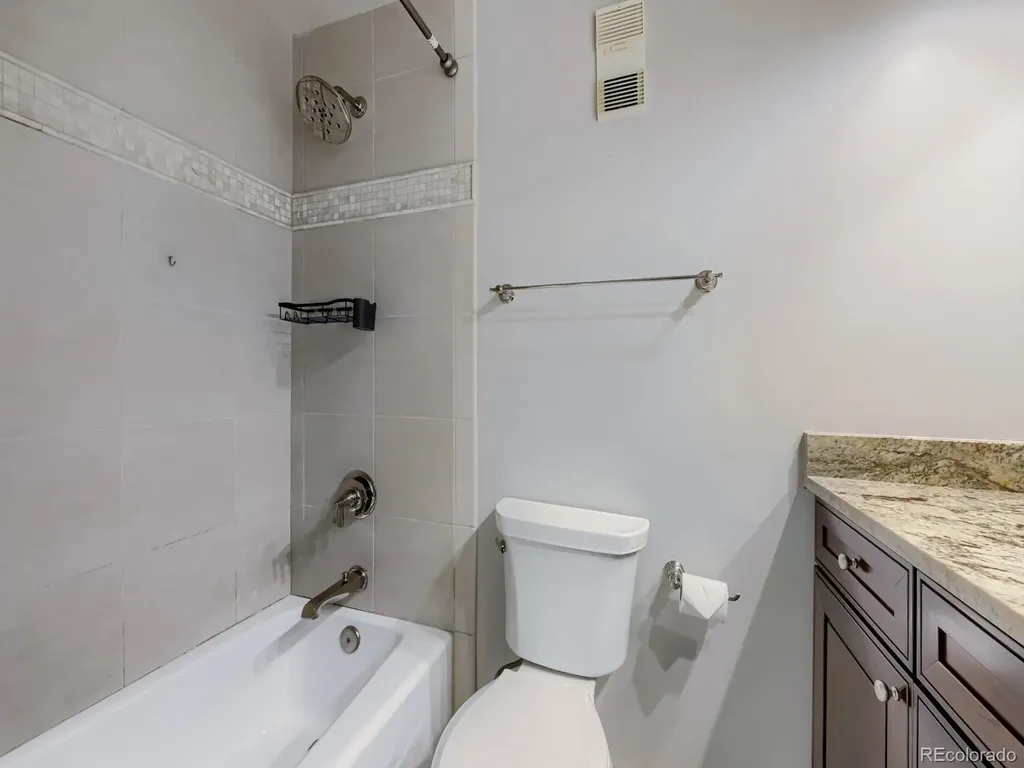 1625 Larimer Street Denver CO 80202