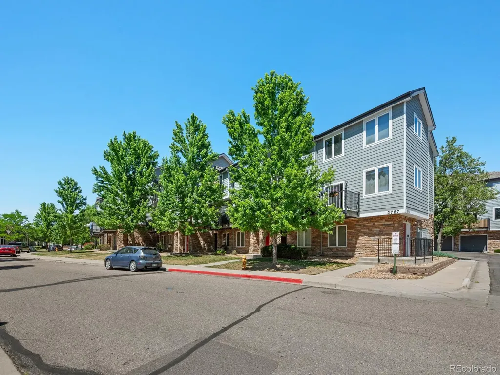 2767 W Riverwalk Circle Littleton CO 80123