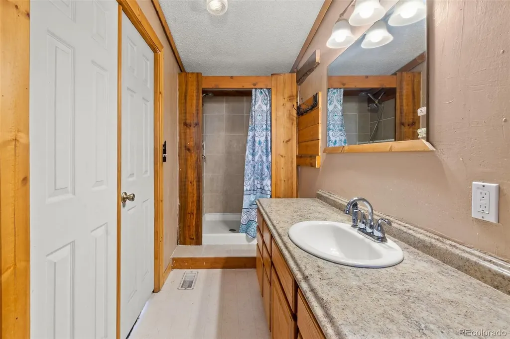 278 Cherokee Trail Hartsel CO 80449