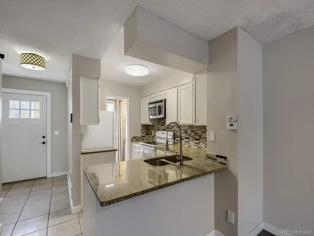 1228 S Idalia Street Aurora CO 80017