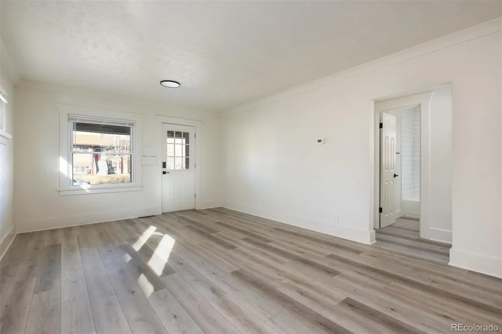 2056 S Lincoln Street Denver CO 80210