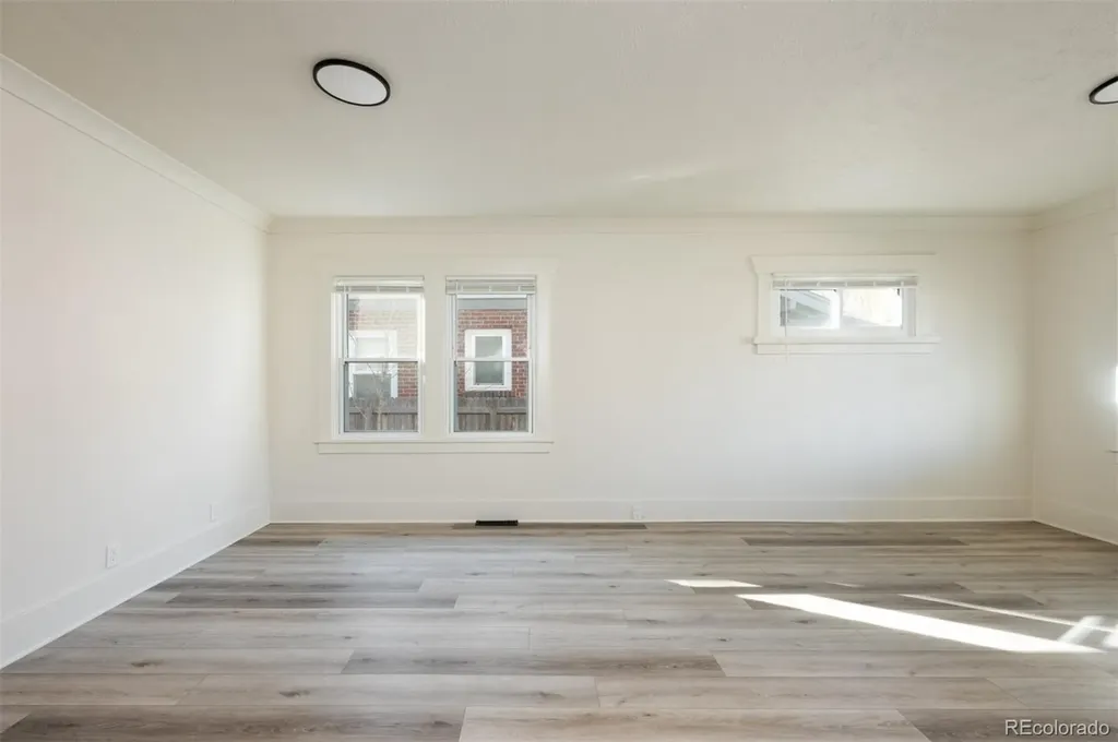 2056 S Lincoln Street Denver CO 80210