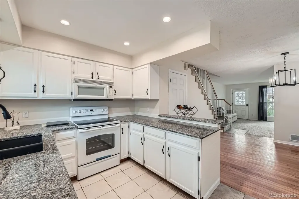 9202 W Ontario Drive Littleton CO 80128