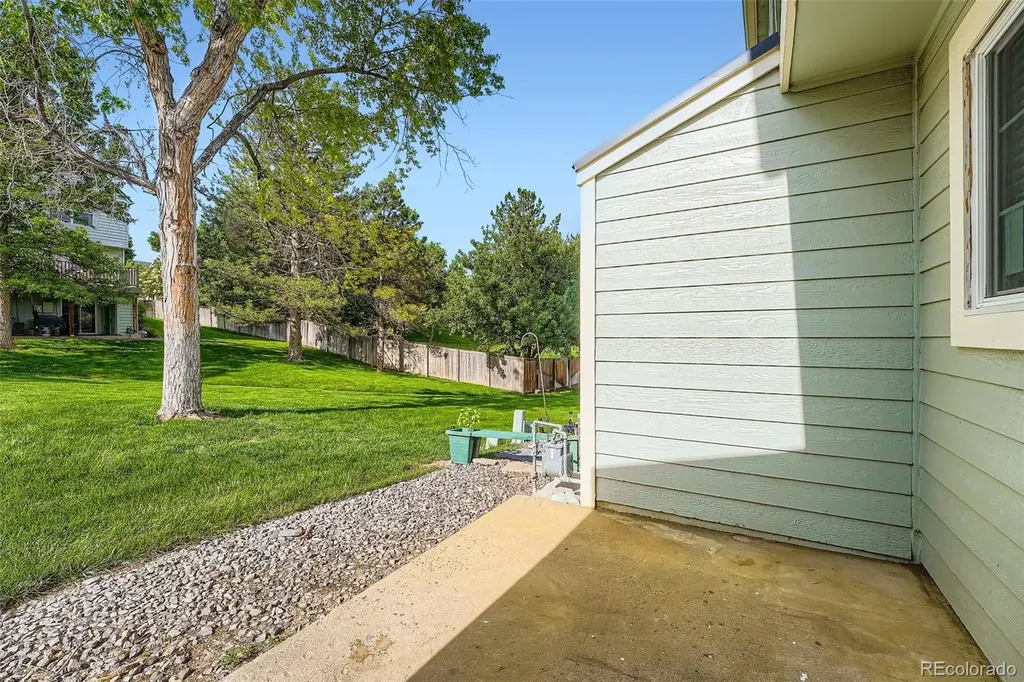 9202 W Ontario Drive Littleton CO 80128