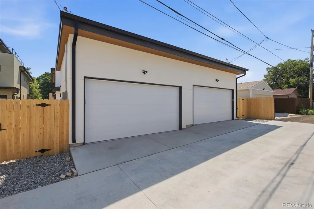 3215 S Sherman Street Englewood CO 80113