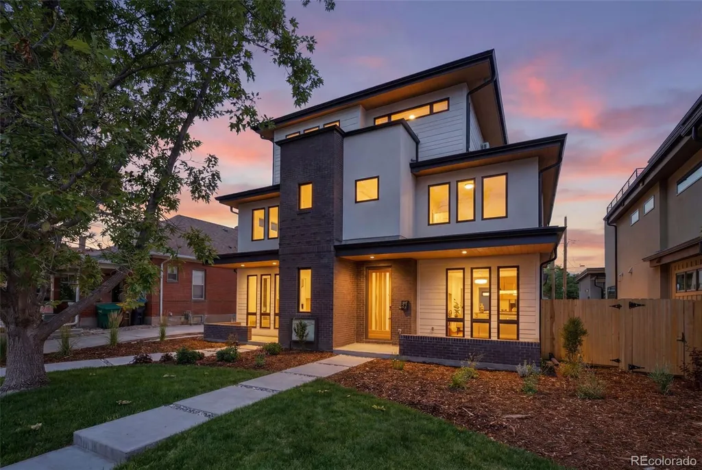 3215 S Sherman Street Englewood CO 80113