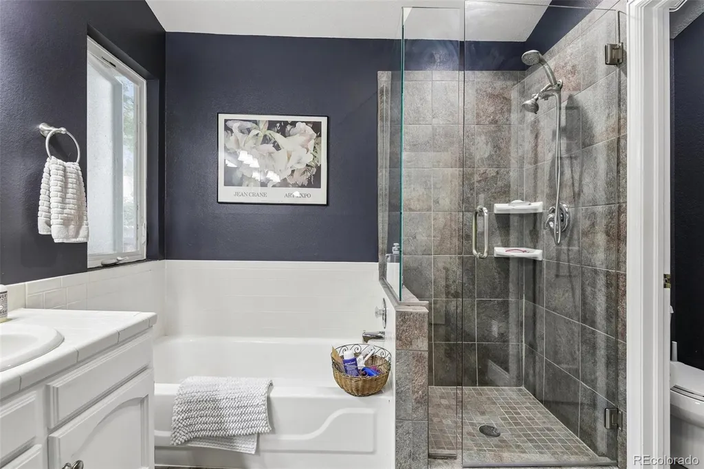 7100 Dry Creek Court Longmont CO 80503