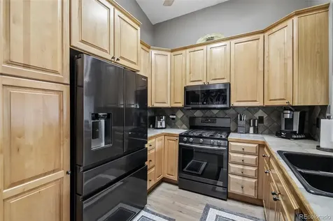 7100 Dry Creek Court Niwot CO 80503