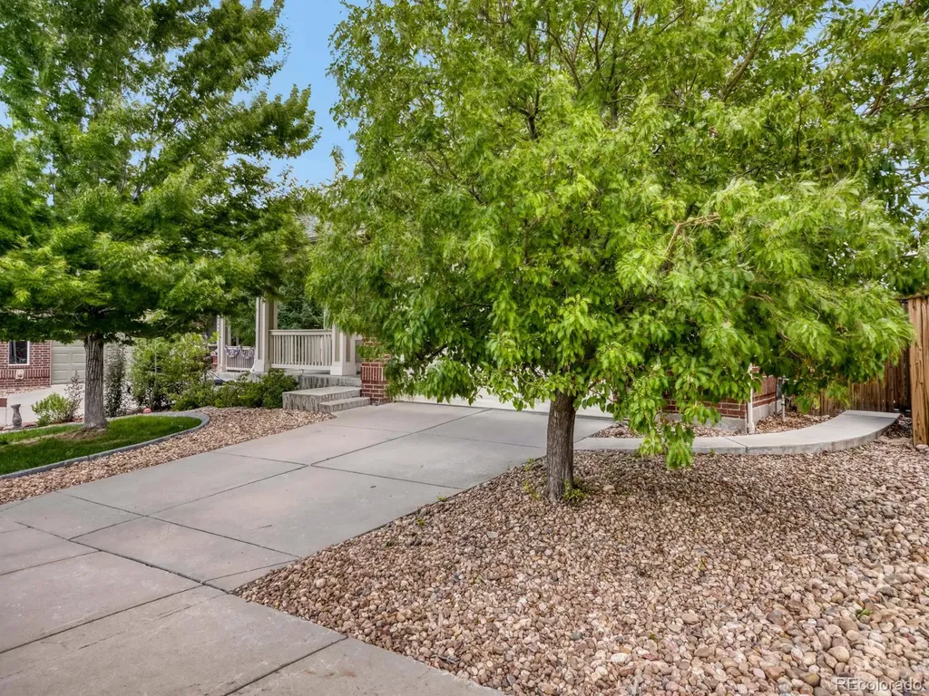 24625 E Chenango Drive Aurora CO 80016