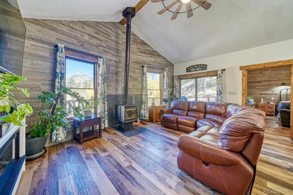 294 Vista De Agua Trail Westcliffe CO 81252