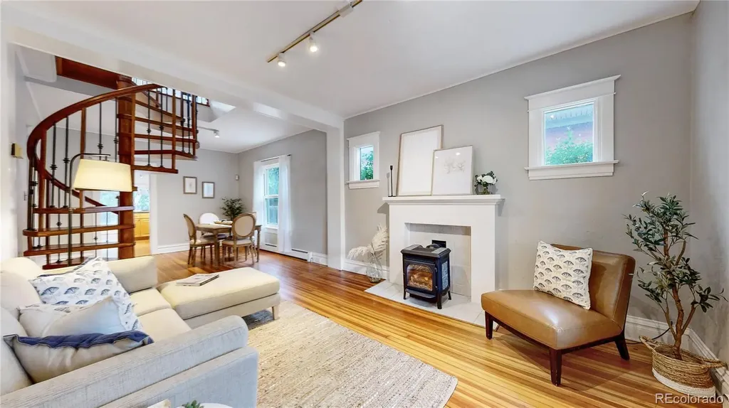 218 S Emerson Street Denver CO 80209