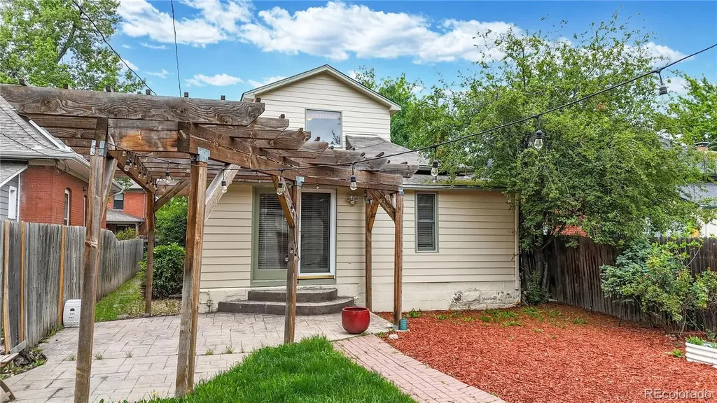 218 S Emerson Street Denver CO 80209