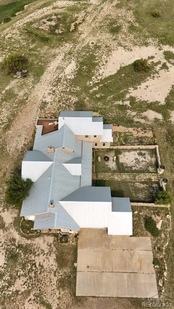 30870 County Road 30 Mcclave CO 81057