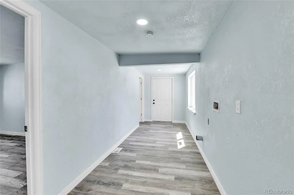 1500 S Wolcott Court Denver CO 80219