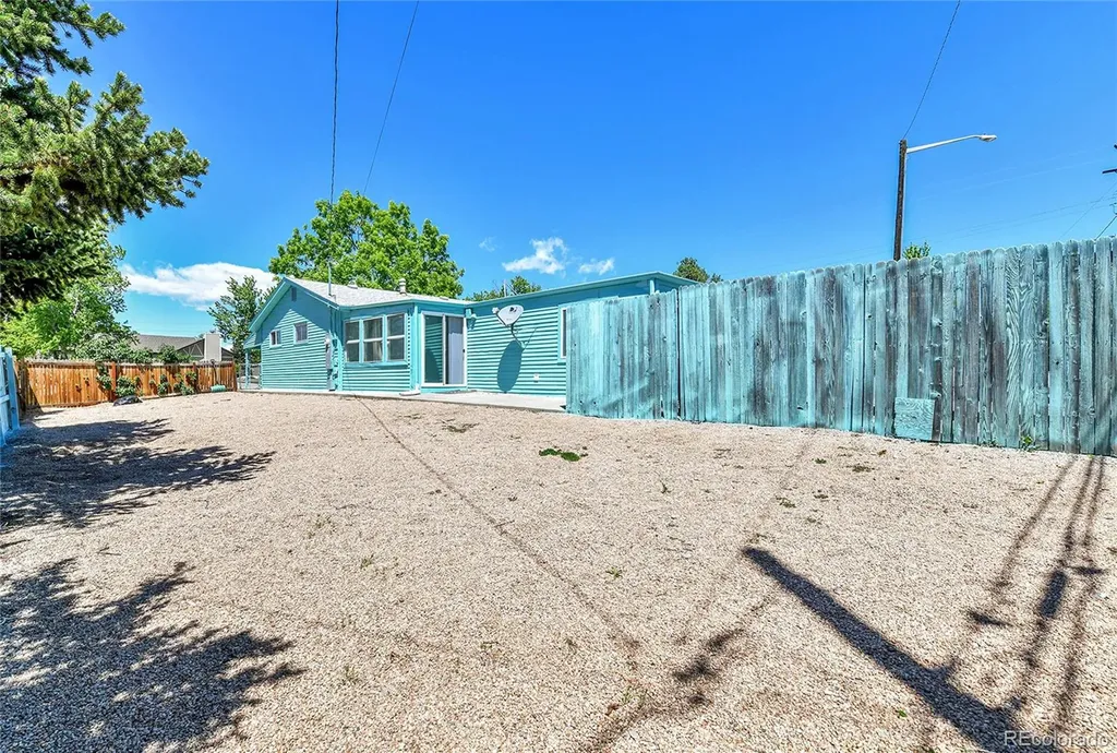 1500 S Wolcott Court Denver CO 80219