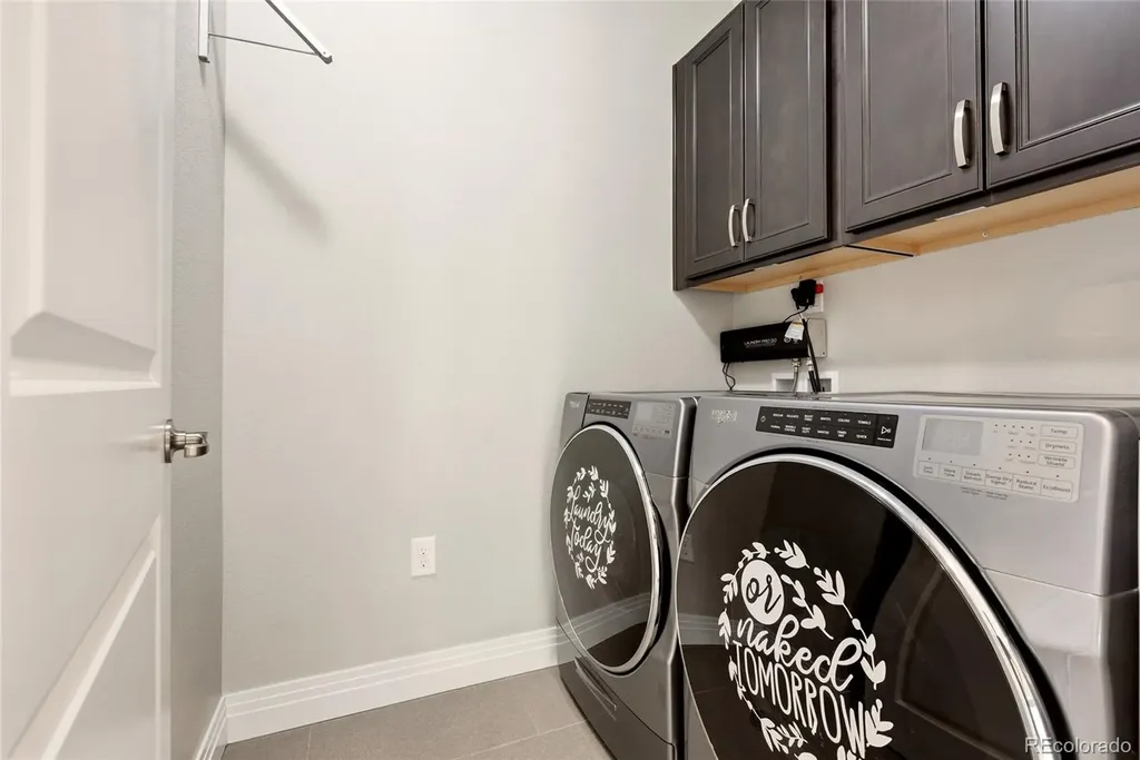 5945 Hanover Street Denver CO 80238