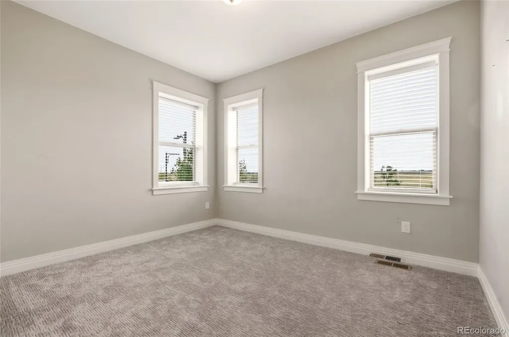 5945 Hanover Street Denver CO 80238