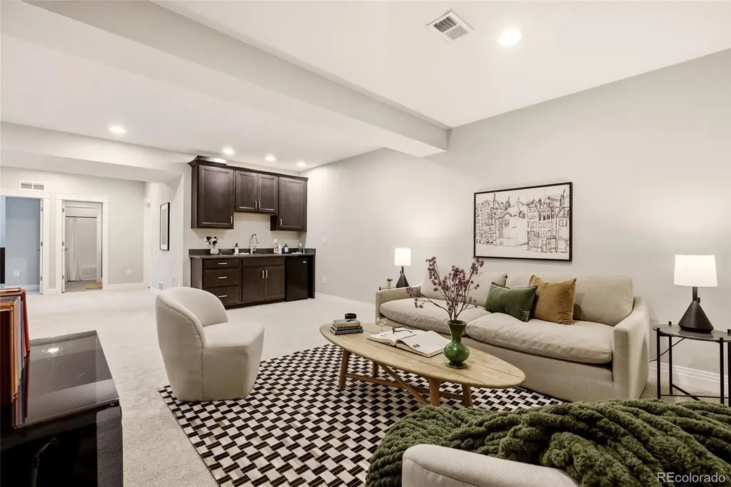5945 Hanover Street Denver CO 80238