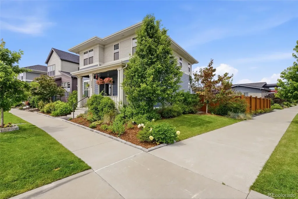 5945 Hanover Street Denver CO 80238
