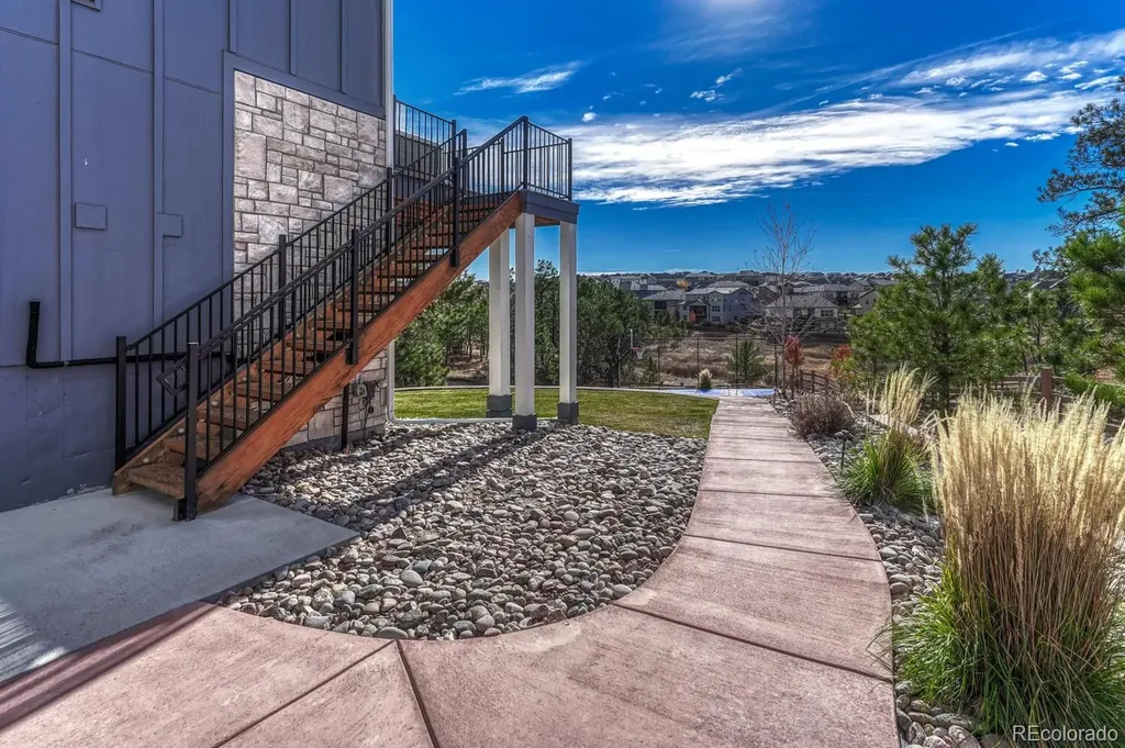 7961 S Langdale Way Aurora CO 80016
