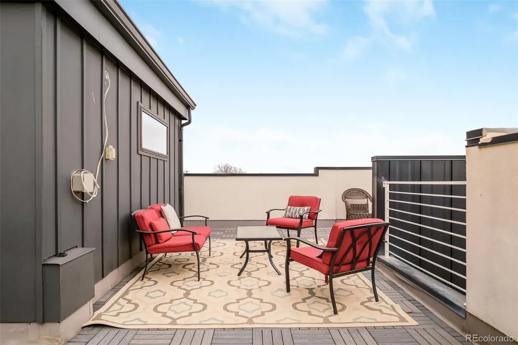 1724 Irving Street Denver CO 80204