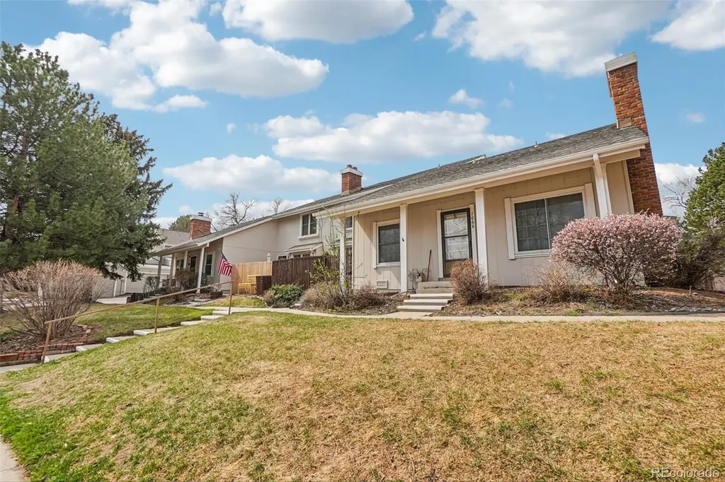 7066 S Knolls Way Centennial CO 80122