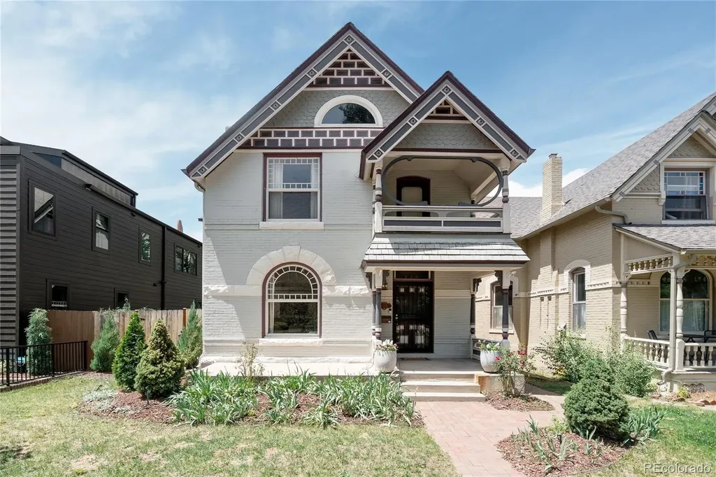 2339 N Emerson Street Denver CO 80205
