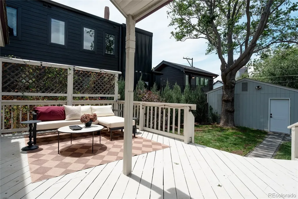 2339 N Emerson Street Denver CO 80205