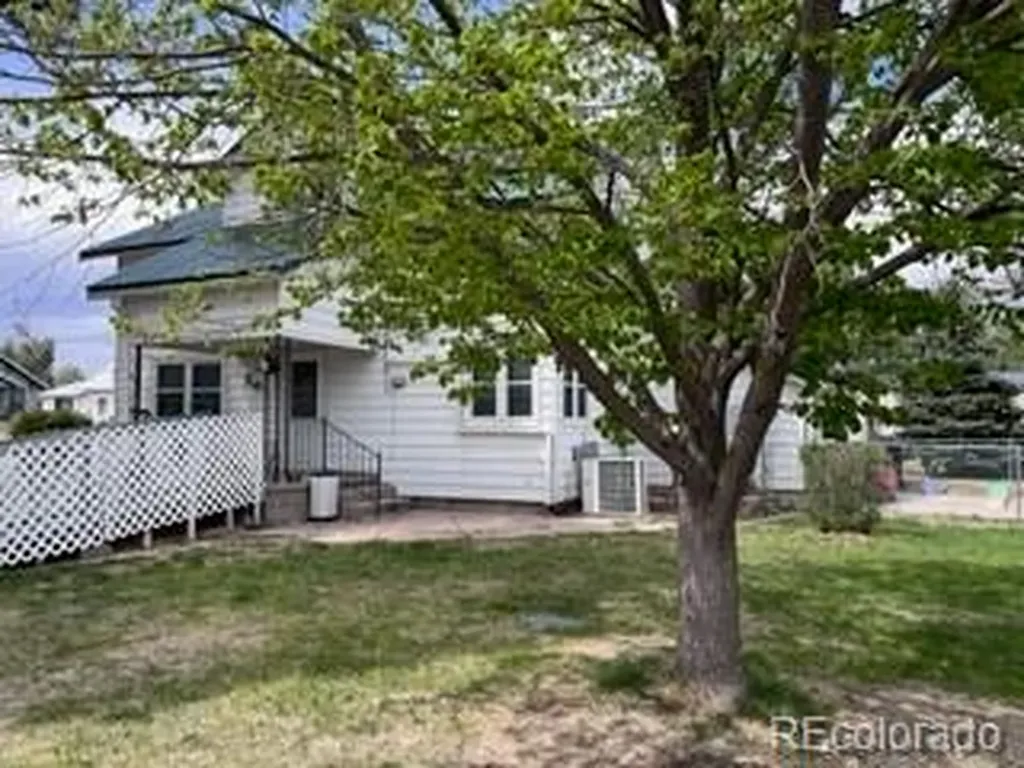 201 E 4th Avenue Otis CO 80743