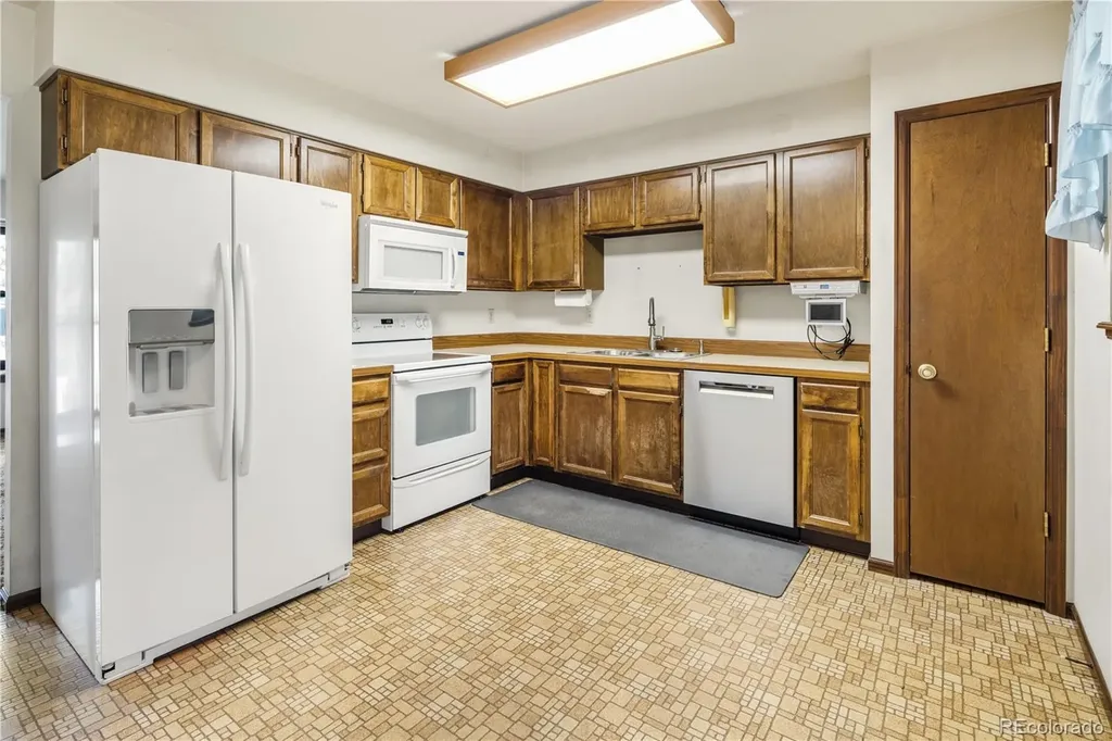 327 Poppy Street Golden CO 80401