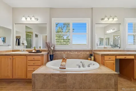 2516 Shadecrest Place Highlands Ranch CO 80126