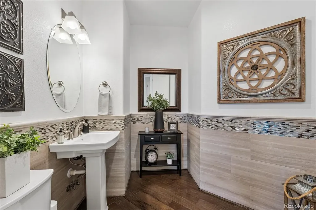 1085 Maddox Court Broomfield CO 80023