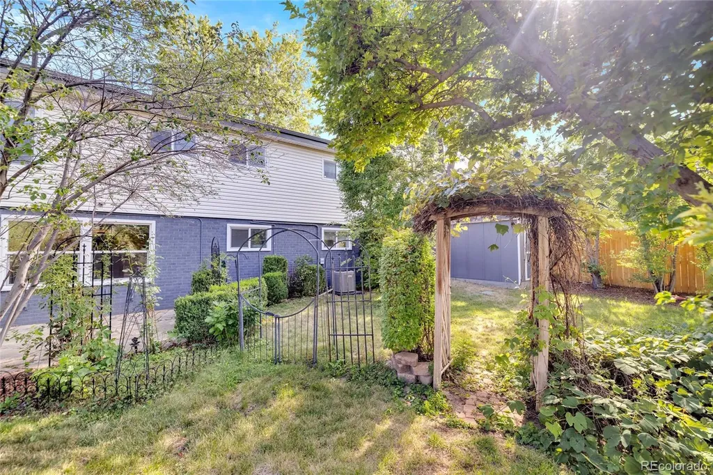10141 W 9th Drive Denver CO 80215