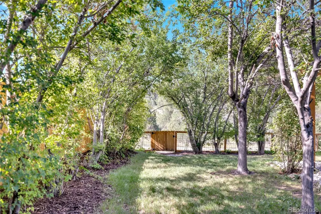 10141 W 9th Drive Denver CO 80215