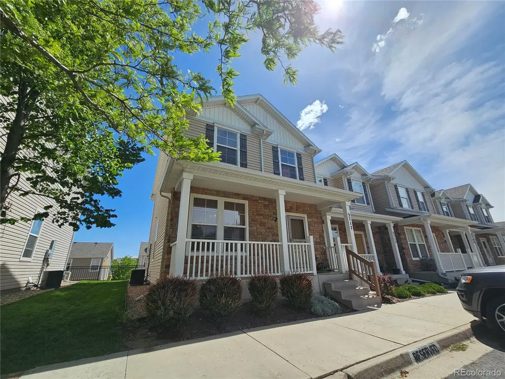 2717 Tumblewood Grove Colorado Springs CO 80910