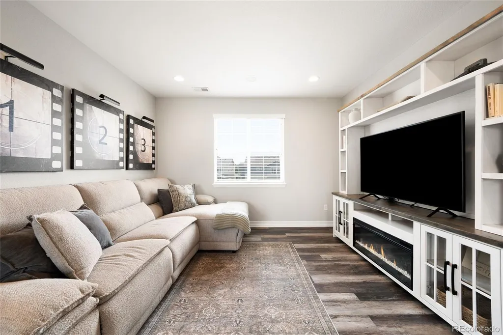 210 Horizon Avenue Erie CO 80516
