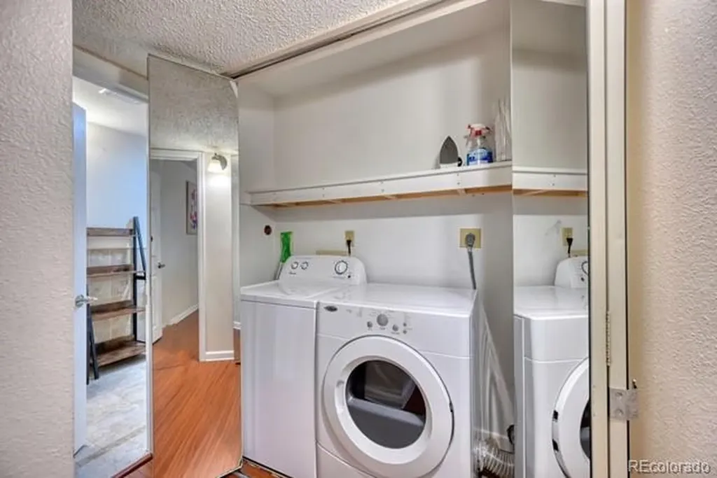 209 Wright Street Lakewood CO 80228