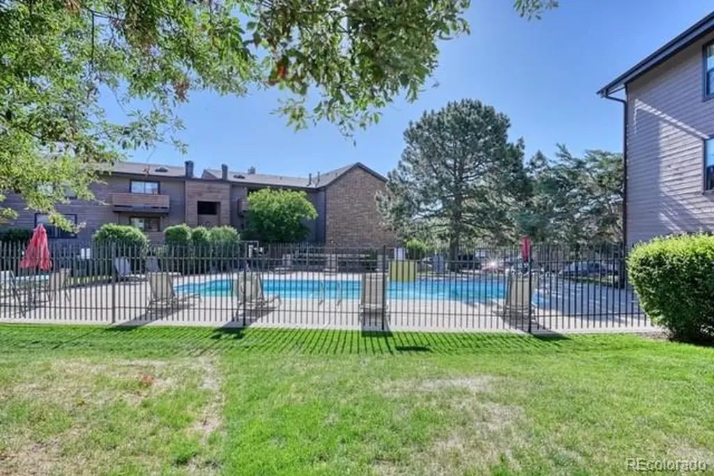 209 Wright Street Lakewood CO 80228