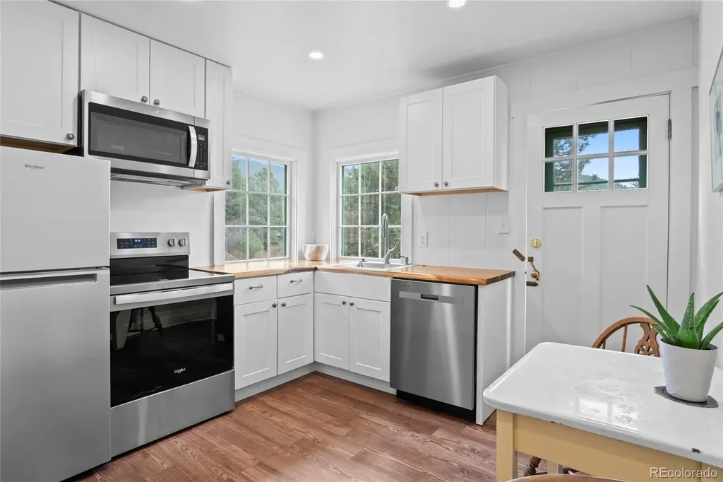 254 N Main Street Empire CO 80438