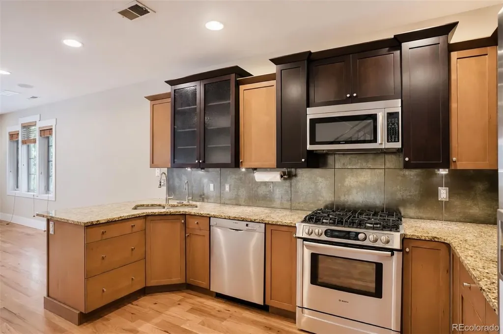 930 S Pearl Street Denver CO 80209
