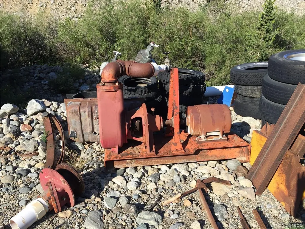 Hwy 9 Placer Gold Mine/aggregate Fairplay CO 80440