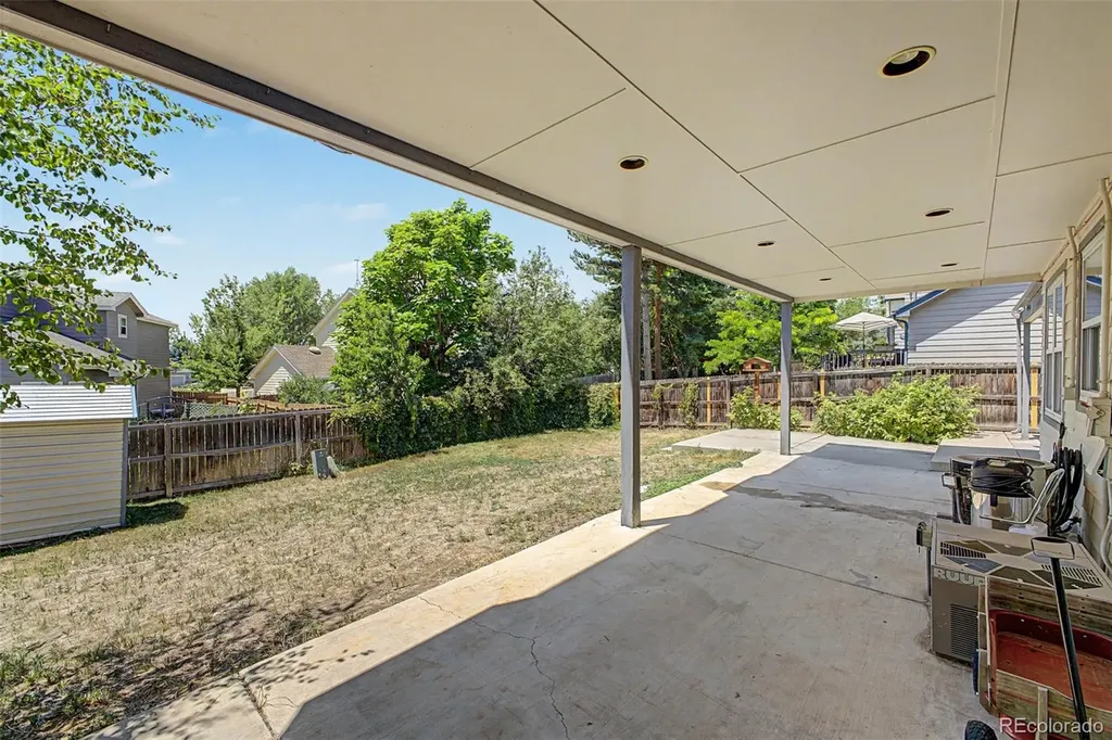 6015 Zang Way Arvada CO 80004