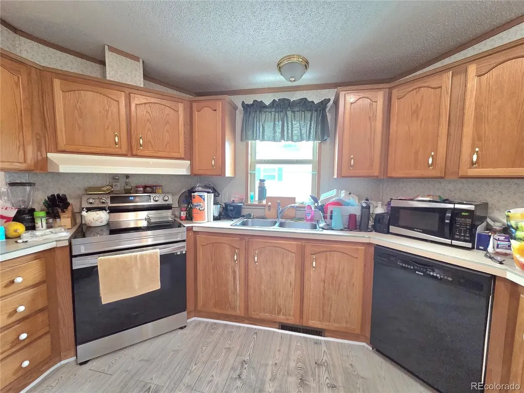 10739 Baily Street Longmont CO 80504