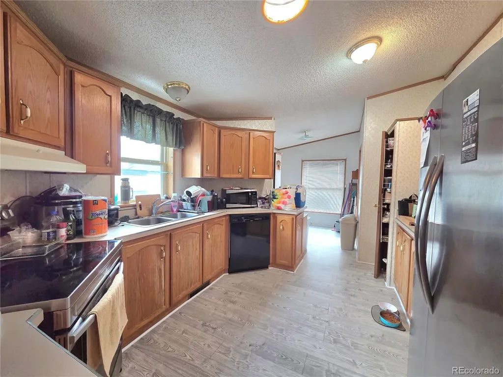 10739 Baily Street Longmont CO 80504