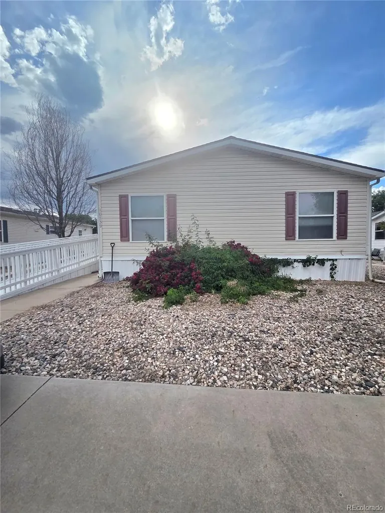 10739 Baily Street Longmont CO 80504