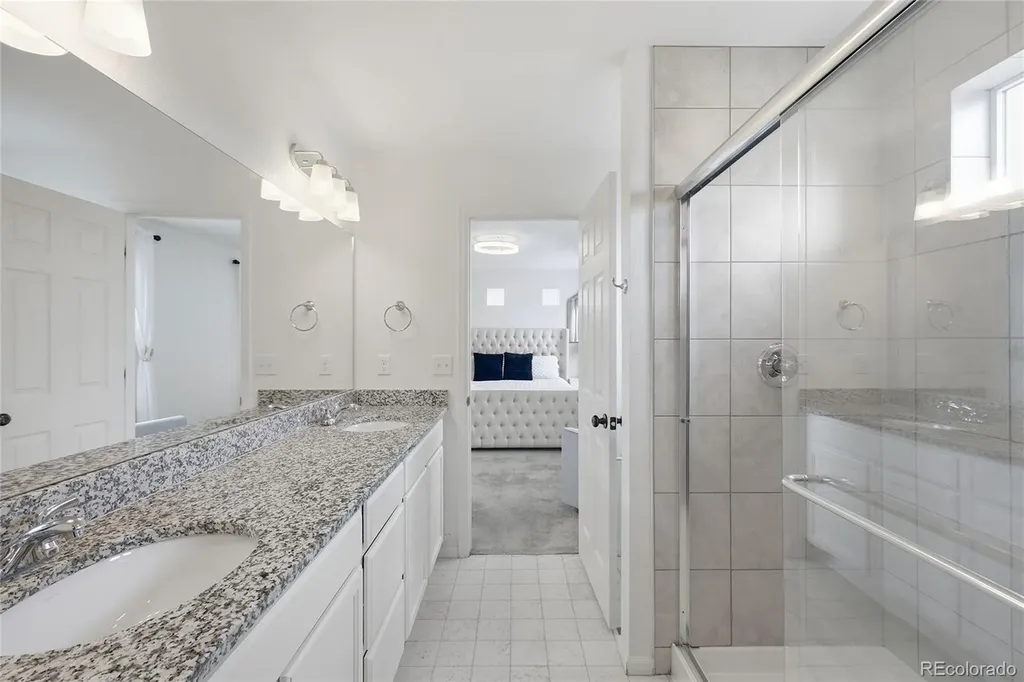 4003 N Quatar Court Aurora CO 80019