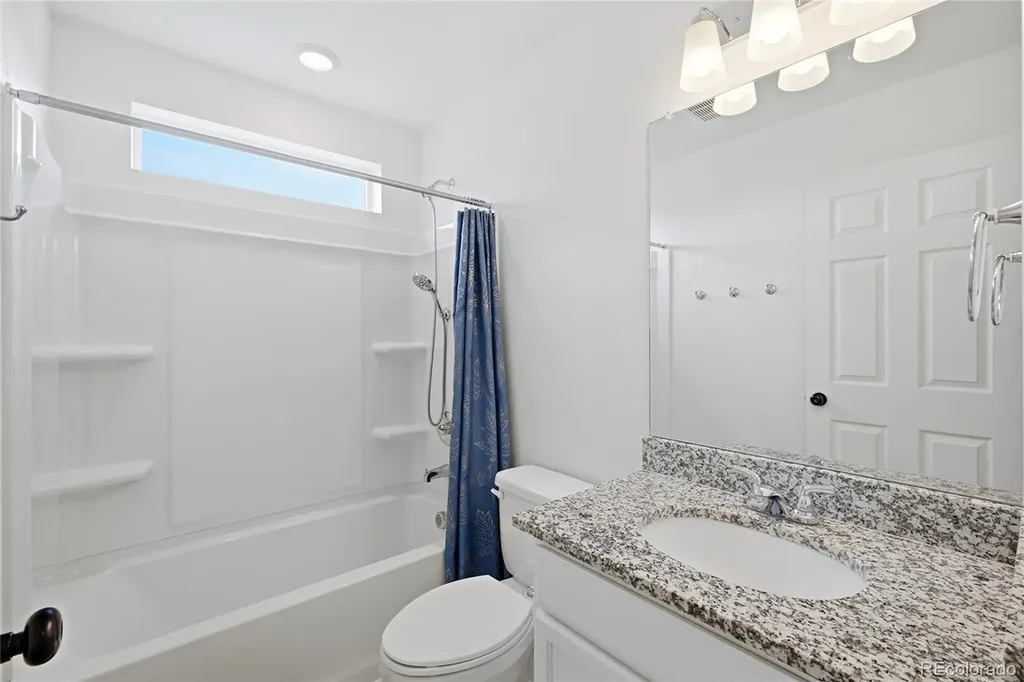 4003 N Quatar Court Aurora CO 80019